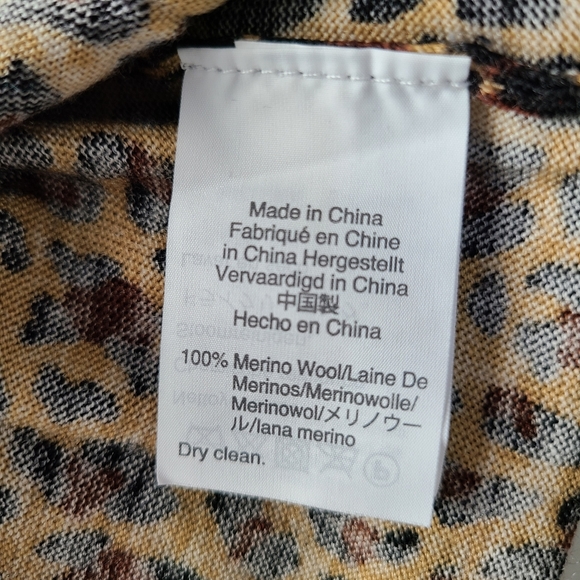 J Crew Tippi Sweater in leopard. Size S - Picture 9 of 9